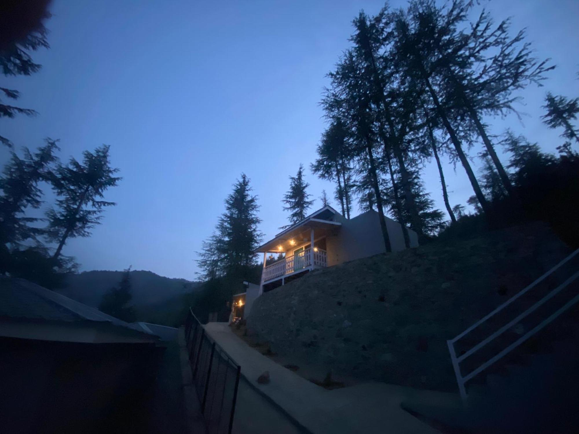 Ilika Resort Chakrāta Exterior photo